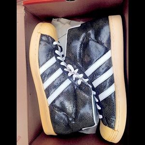 Vintage snake adidas sneaker size 12